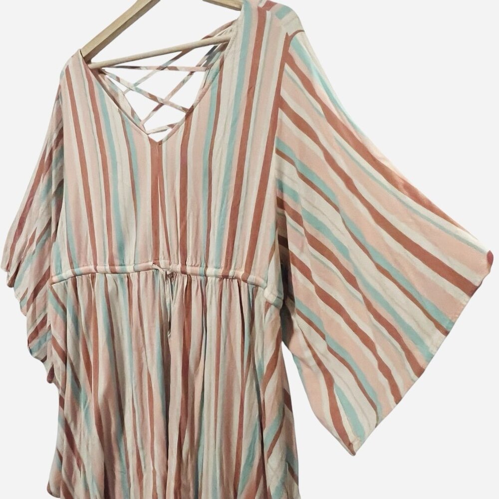 Torrid 2 BABYDOLL Top Challis Stripe Pink Plus Size 2X V Neck Sharkbite Hem - Picture 10 of 12